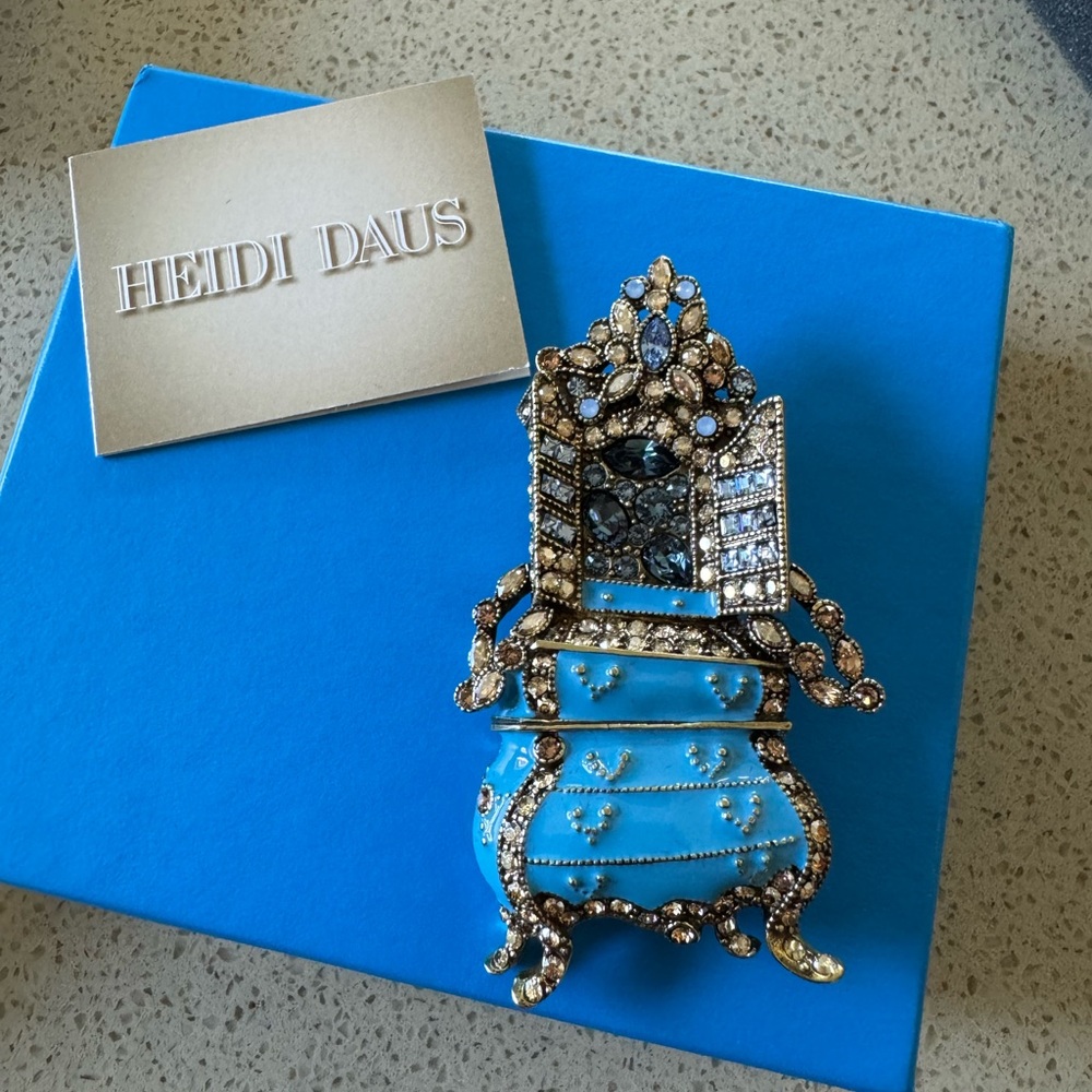 Heidi Daus Beauty and the Beast Wardrobe Crystal Pavé Brooch
